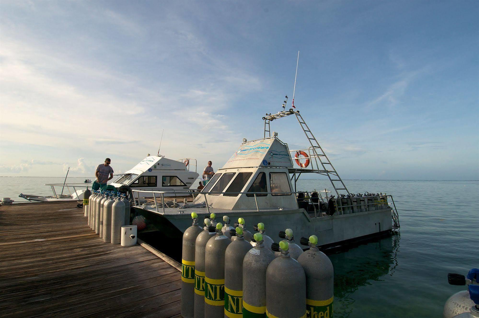 Compass Point Dive Resort Gun Bay Zewnętrze zdjęcie